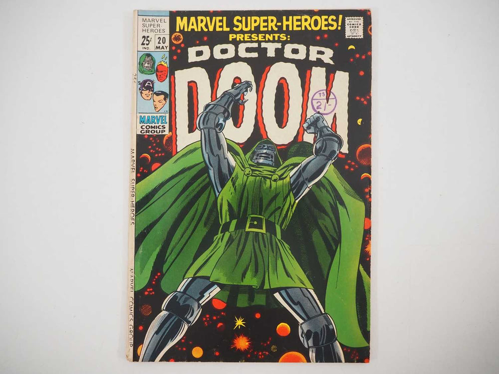 Marvel Super Heroes 18-pocket Zip-up Binder Doctor Doom